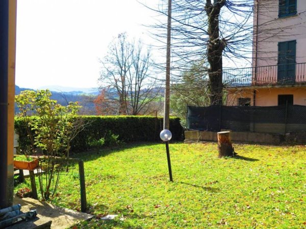 casa indipendente in vendita a Gropparello