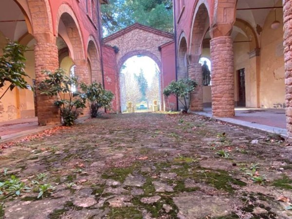 casa indipendente in vendita a Gropparello