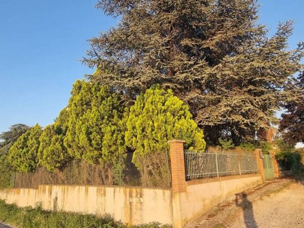 casa indipendente in vendita a Gropparello