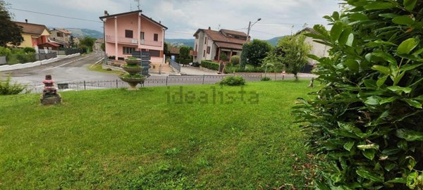 appartamento in vendita a Gropparello in zona Groppovisdomo