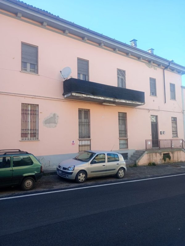 casa indipendente in vendita a Gropparello