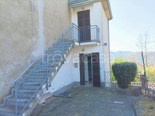 casa indipendente in vendita a Gropparello