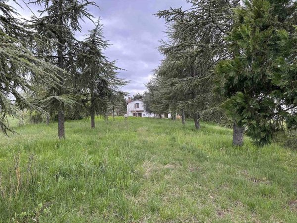 casa indipendente in vendita a Gropparello