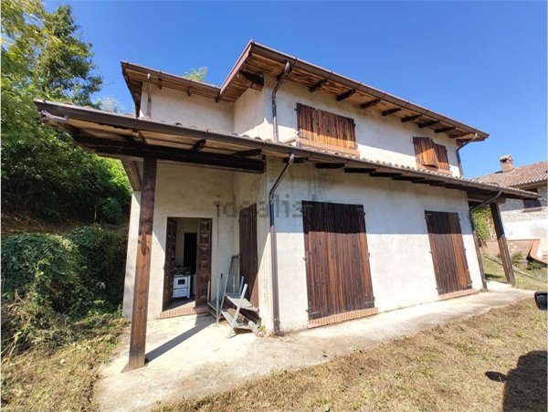 appartamento in vendita a Gropparello in zona Groppovisdomo