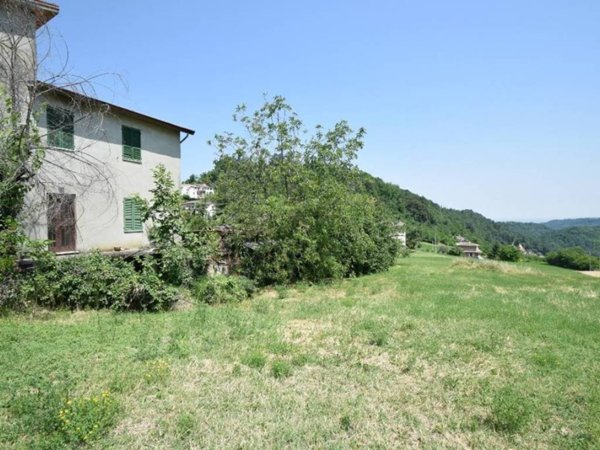 casa indipendente in vendita a Gropparello