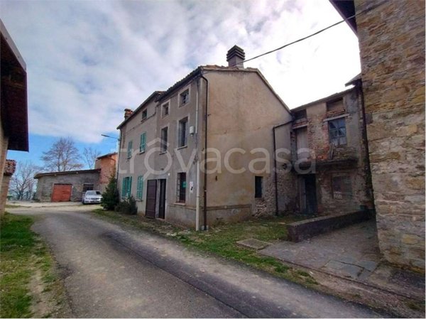 casa indipendente in vendita a Gropparello in zona Obolo