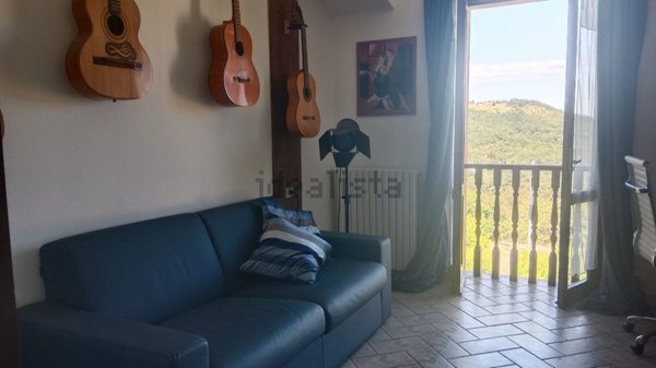 casa indipendente in vendita a Gropparello in zona Groppovisdomo