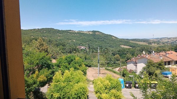 casa indipendente in vendita a Gropparello in zona Groppovisdomo