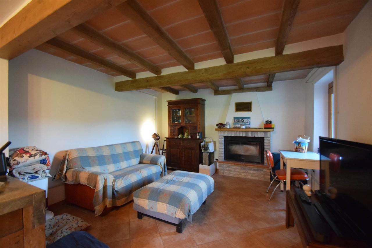 casa indipendente in vendita a Gropparello in zona Groppovisdomo