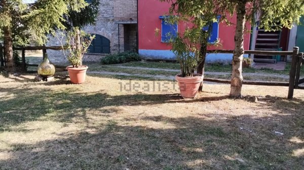 appartamento in vendita a Gropparello in zona Obolo