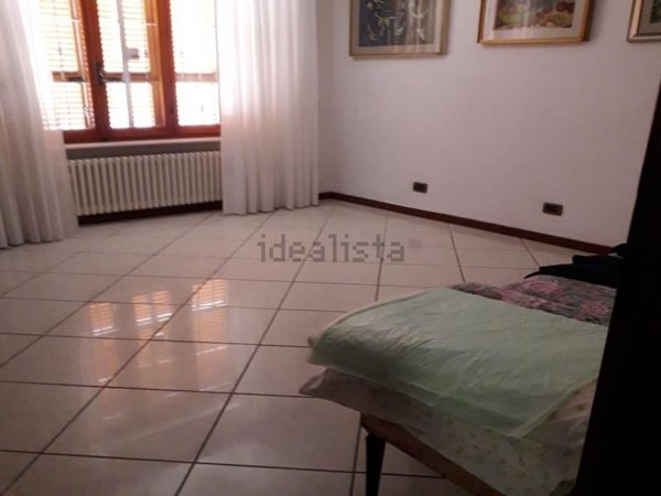 appartamento in vendita a Gropparello in zona Sariano