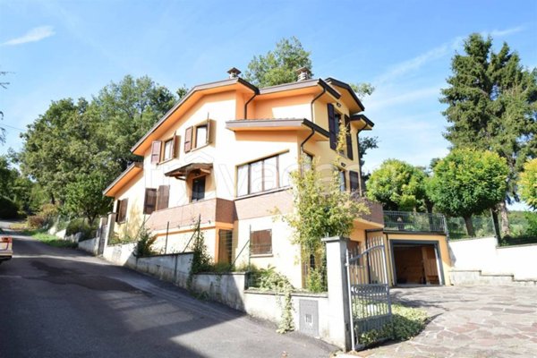 casa indipendente in vendita a Gropparello in zona Groppovisdomo