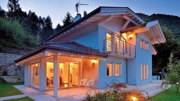 casa indipendente in vendita a Gropparello