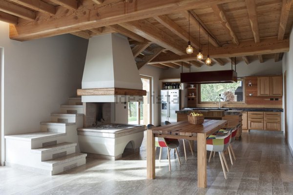 casa indipendente in vendita a Gropparello