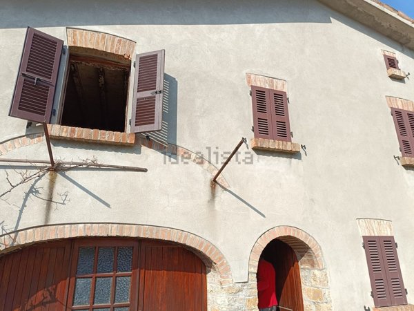 appartamento in vendita a Gropparello