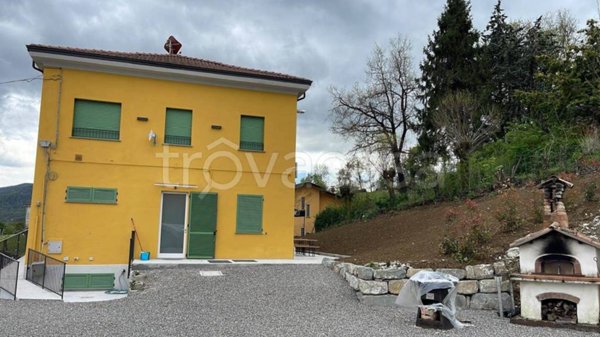 negozio in vendita a Gropparello in zona Groppovisdomo