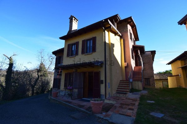 appartamento in vendita a Gropparello