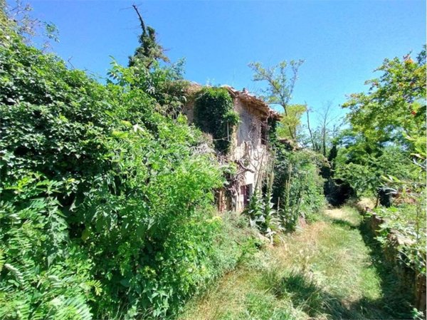 casa indipendente in vendita a Gropparello