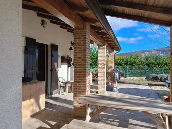 casa indipendente in vendita a Gropparello in zona Groppovisdomo