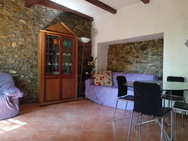 casa indipendente in vendita a Gropparello