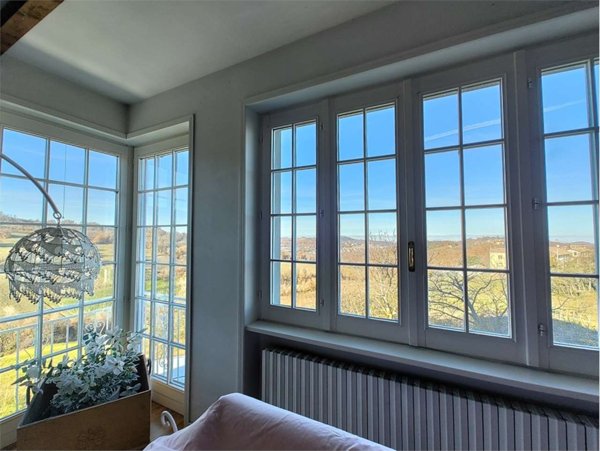casa indipendente in vendita a Gropparello