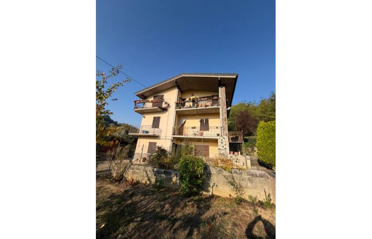 appartamento in vendita a Gropparello in zona Sariano