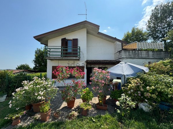 appartamento in vendita a Lugagnano Val d'Arda