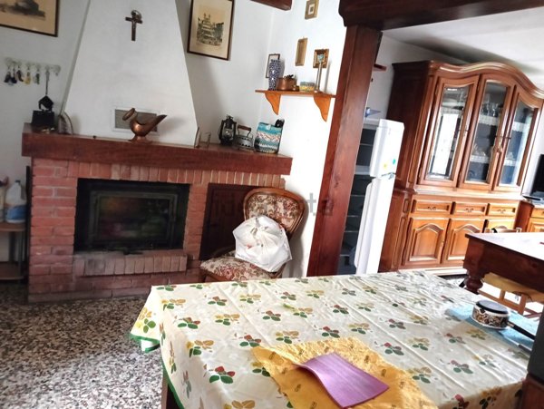 quadrivano in vendita a Lugagnano Val d'Arda