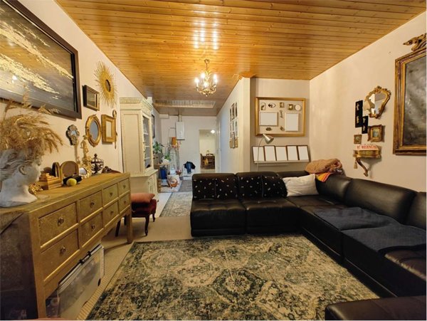 casa indipendente in vendita a Lugagnano Val d'Arda