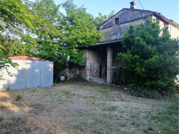 appartamento in vendita a Lugagnano Val d'Arda