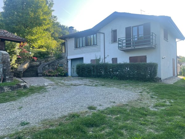 appartamento in vendita a Lugagnano Val d'Arda