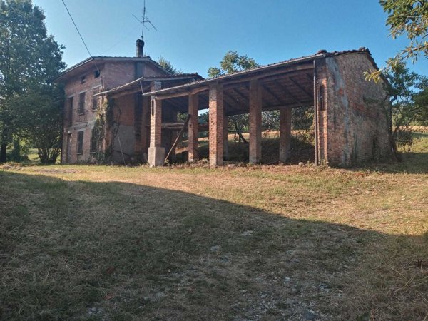 appartamento in vendita a Lugagnano Val d'Arda