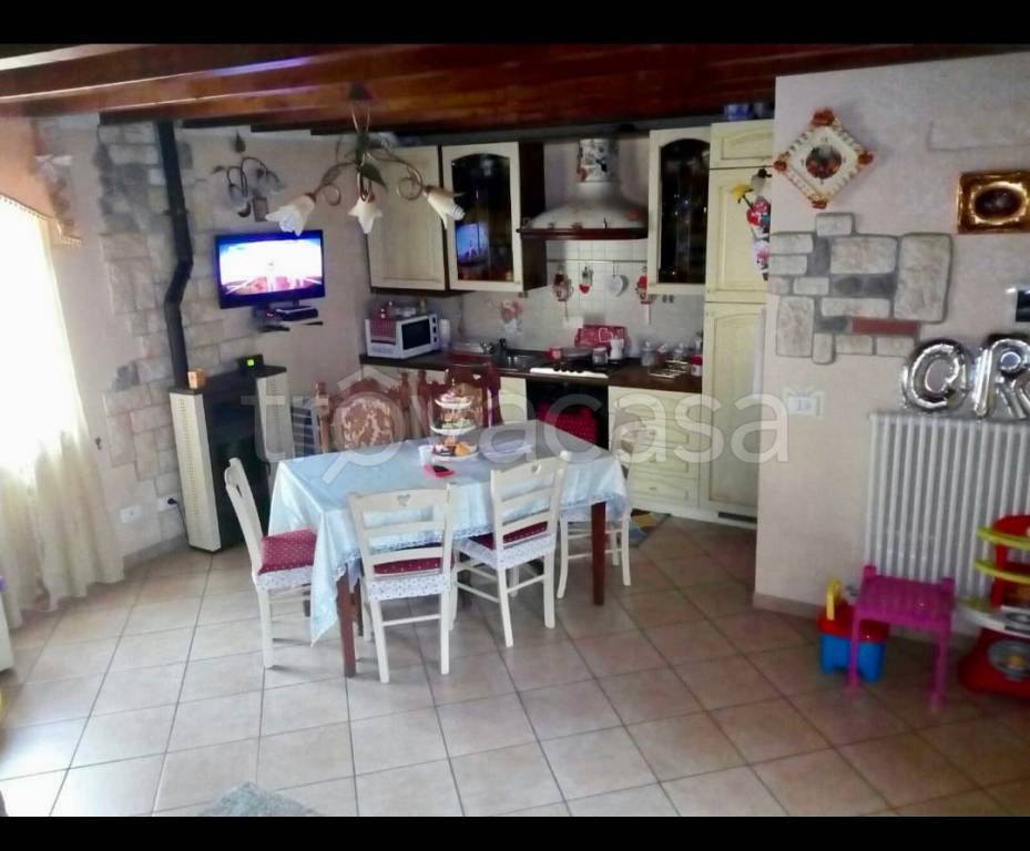 appartamento in vendita a Lugagnano Val d'Arda