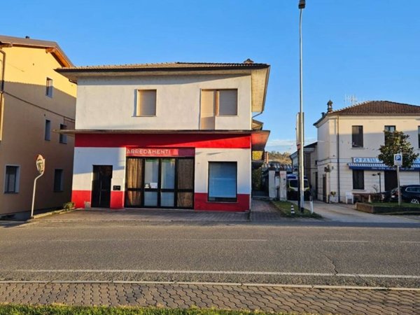 intera palazzina in vendita a Lugagnano Val d'Arda