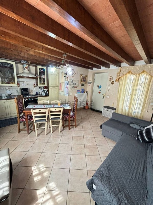 appartamento in vendita a Lugagnano Val d'Arda