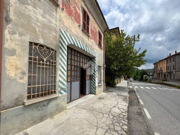 ufficio in vendita a Lugagnano Val d'Arda