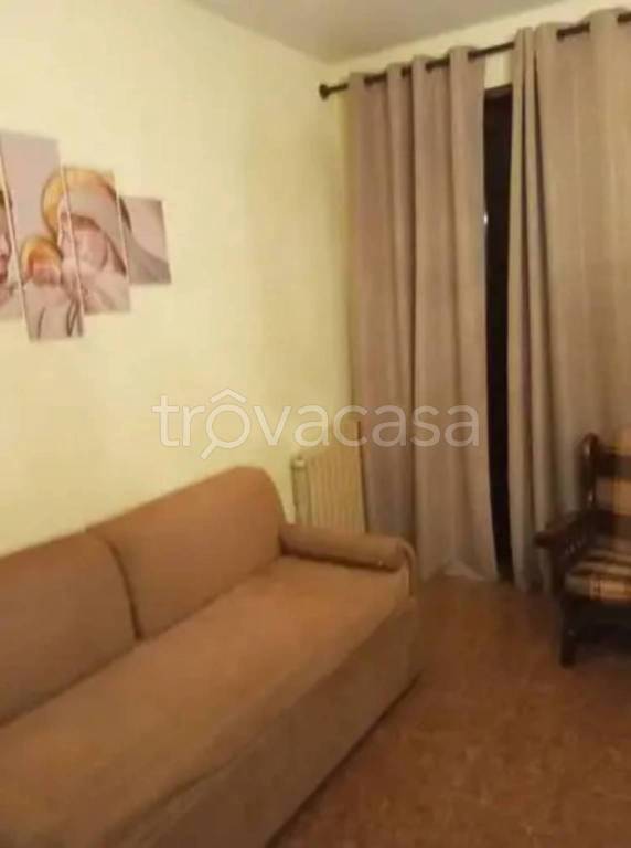 appartamento in vendita a Lugagnano Val d'Arda in zona Rustigazzo