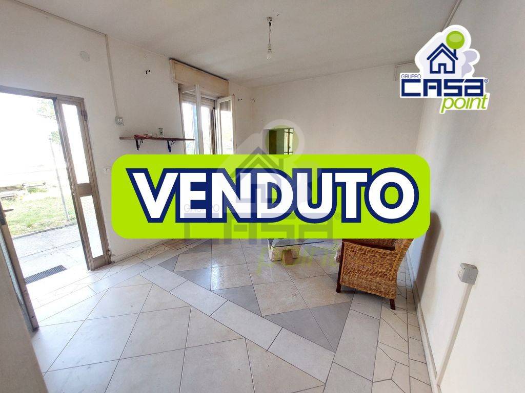 casa indipendente in vendita a Monticelli d'Ongina