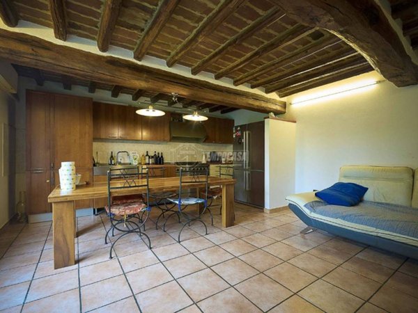 casa indipendente in vendita a Monticelli d'Ongina