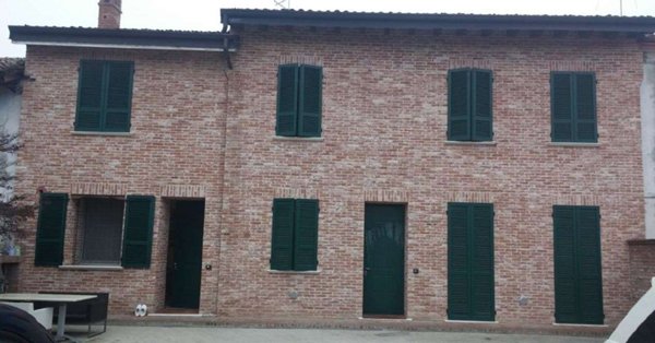 casa indipendente in vendita a Monticelli d'Ongina