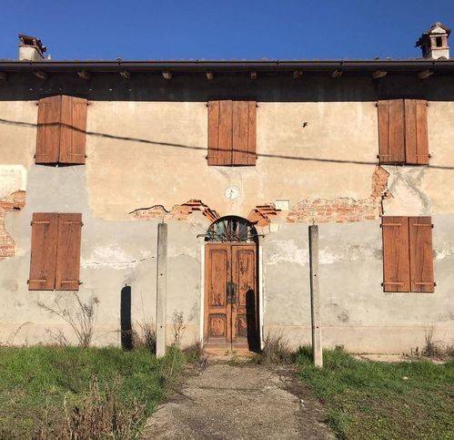 casa indipendente in vendita a Monticelli d'Ongina