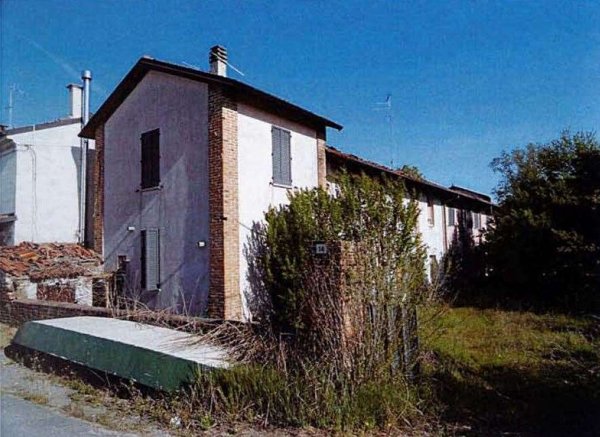 terreno edificabile in vendita a Monticelli d'Ongina in zona Isola Serafini