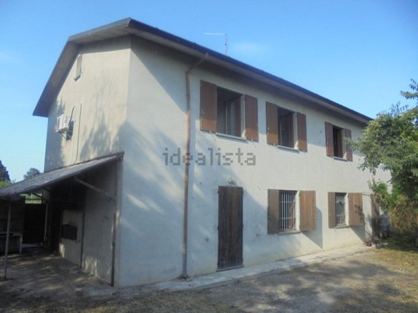 casa indipendente in vendita a Monticelli d'Ongina