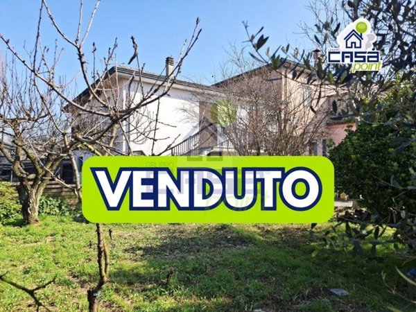casa indipendente in vendita a Monticelli d'Ongina