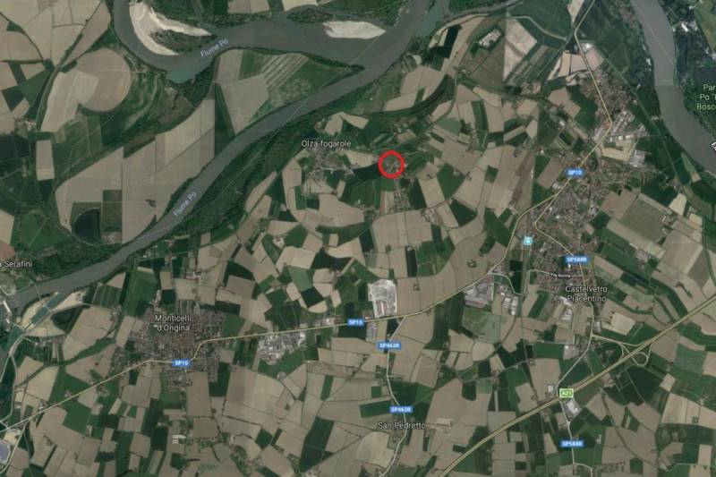 terreno edificabile in vendita a Monticelli d'Ongina
