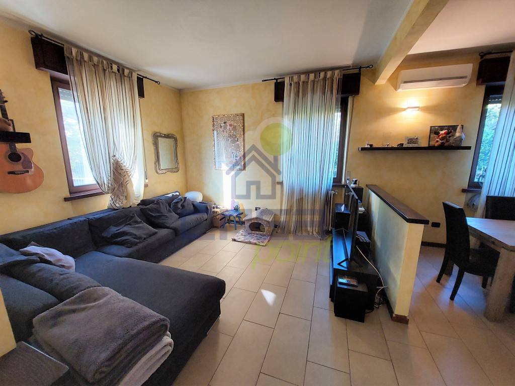 casa indipendente in vendita a Monticelli d'Ongina in zona San Nazzaro