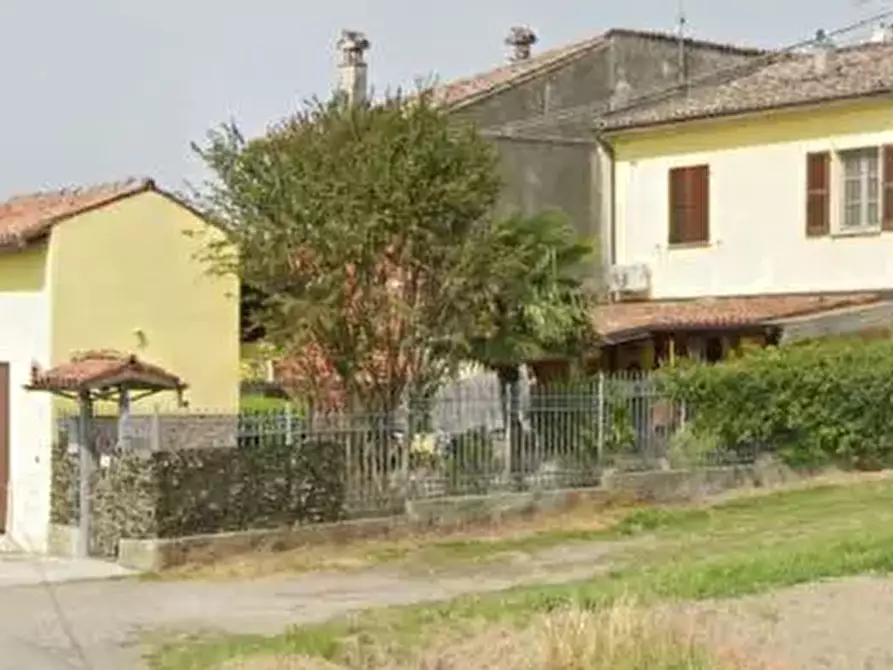 casa indipendente in vendita a Monticelli d'Ongina