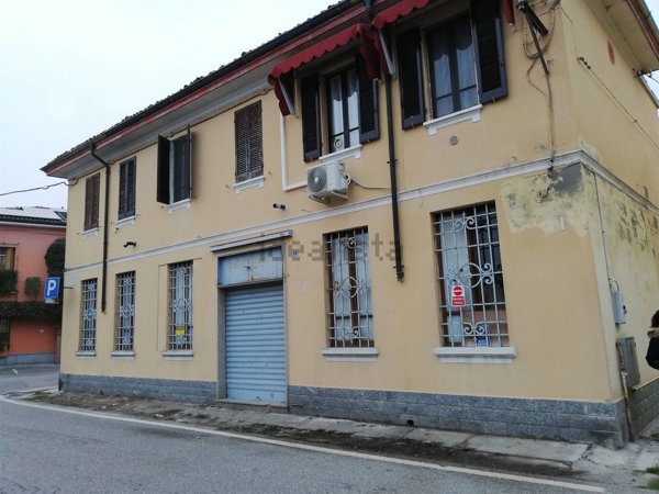 casa indipendente in vendita a Monticelli d'Ongina
