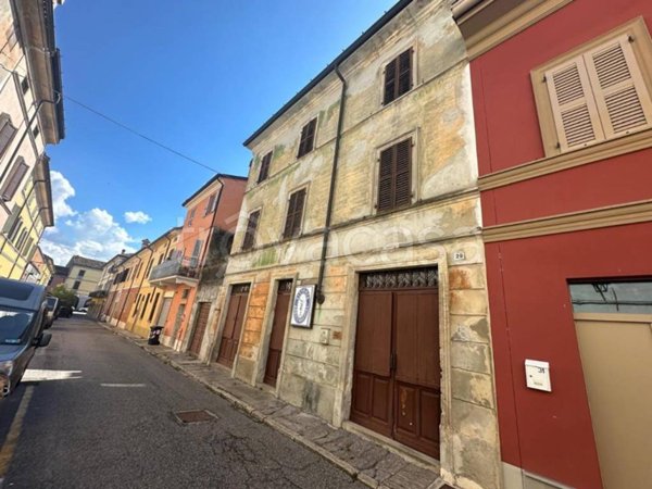 casa indipendente in vendita a Monticelli d'Ongina