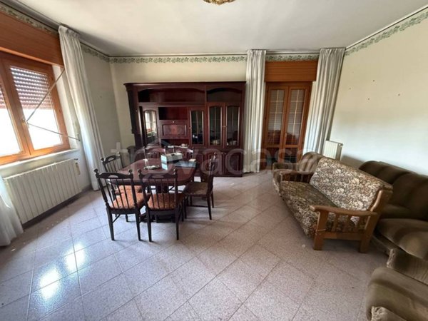 casa indipendente in vendita a Monticelli d'Ongina